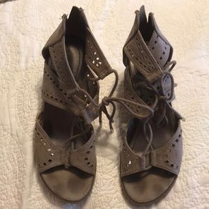 Used Madden Girl heels